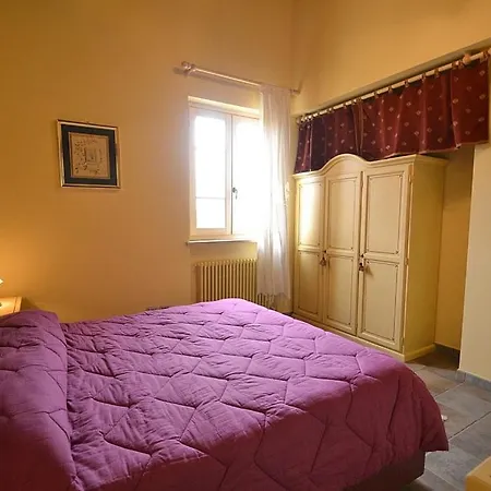 Sleeps 5 Pool Air Con Wifi